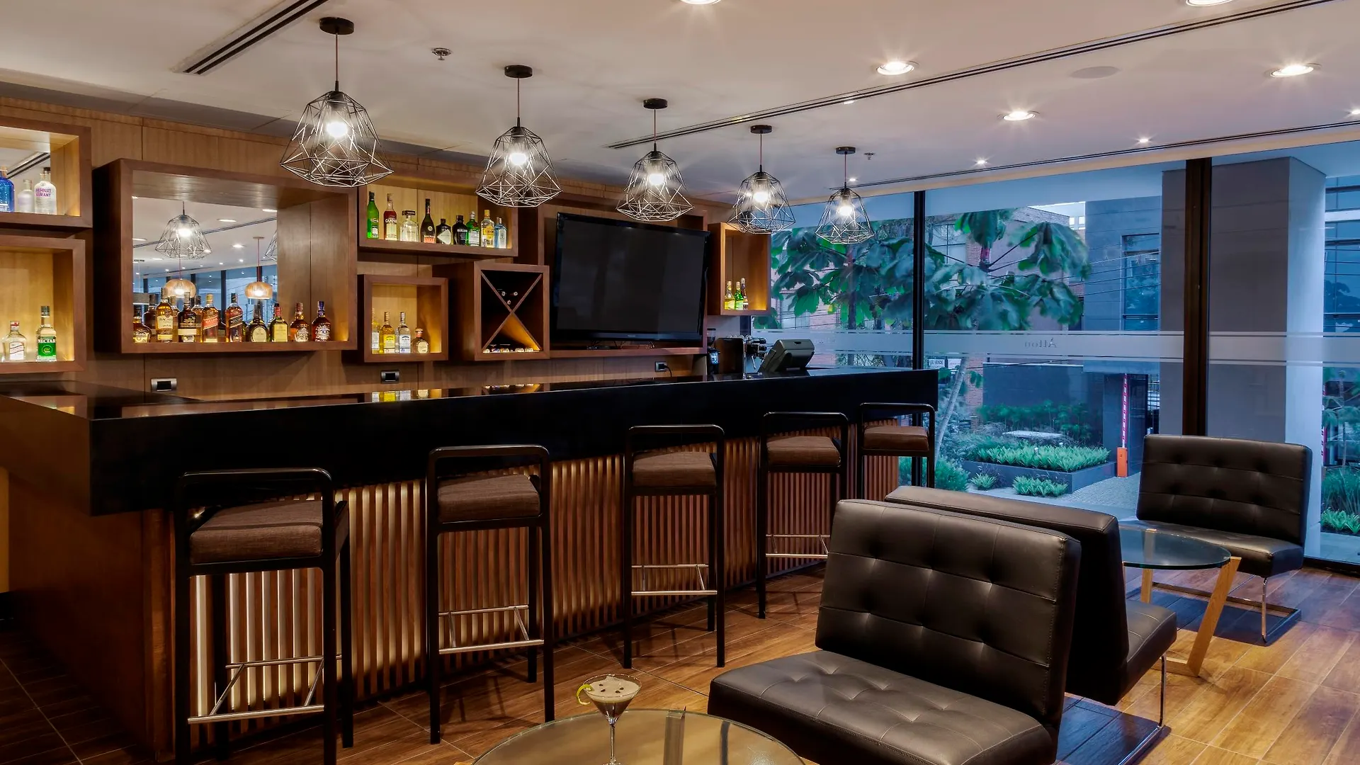 Novotel Bogota Parque 93 4*,
