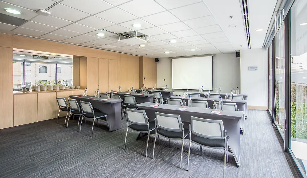 Novotel Bogota Parque 93 4*,