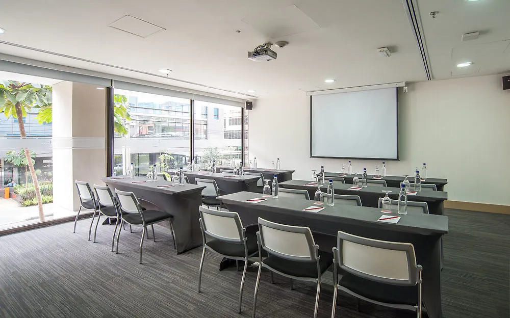 Novotel Bogota Parque 93 Hotel